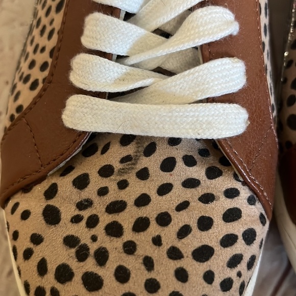 TORRID | Faux Leather Sneaker (WW) | Size 11W - Picture 7 of 9